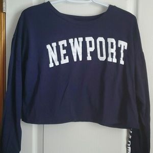 Cropped long sleeves